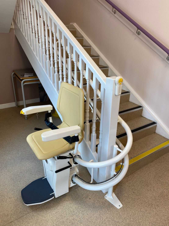 Infinity Curved Stair lift